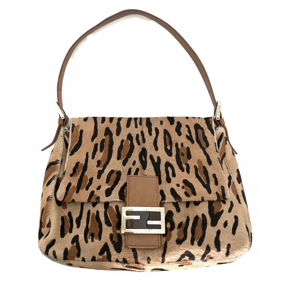 FENDI CALFSKIN MAMA BAGUETTE.